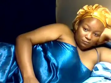 Prettie_diva0  live sex cam