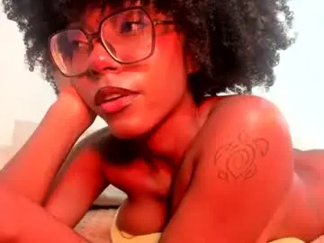 Silverosequeen  live sex cam