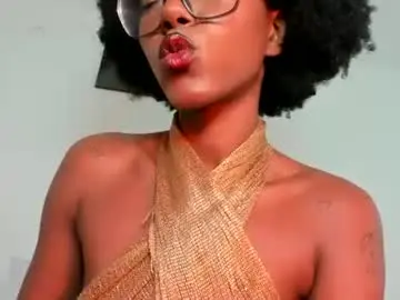 Silverosequeen  live sex cam