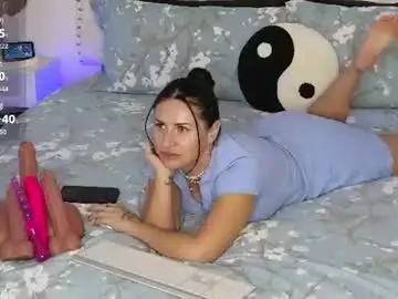 Violetik888  live sex cam