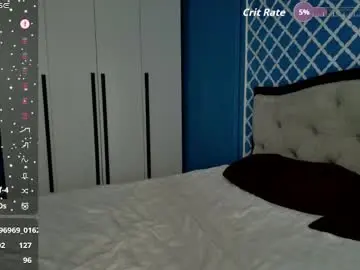 Buusty_redhead  live sex cam