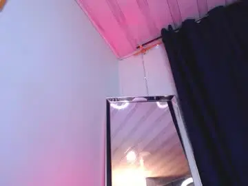 Emilyy05_  live sex cam