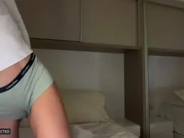 Iiivy_  live sex cam