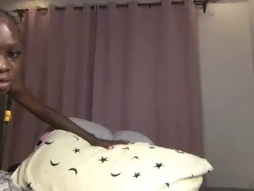 Itzlanisha  live sex cam