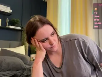 Lela_ryan  live sex cam