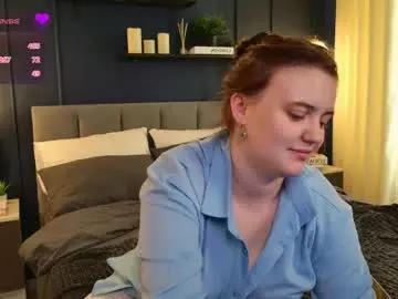 Lela_ryan  live sex cam