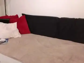 Lilhearta  live sex cam