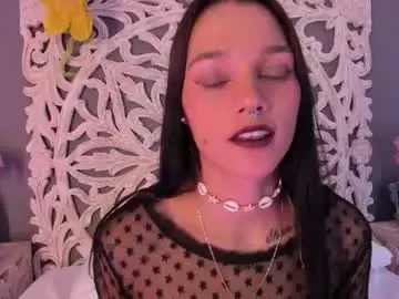 Loraineblake  live sex cam