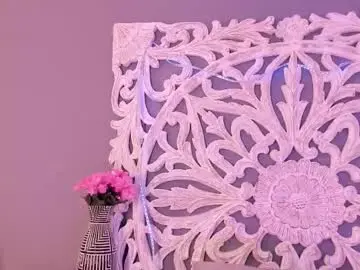 Loraineblake  live sex cam