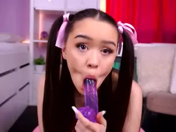 Mistyreeds  live sex cam