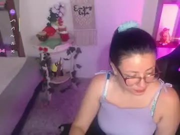 Queenrose94  live sex cam