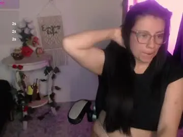 Queenrose94  live sex cam