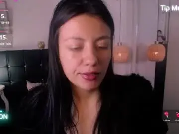 Queenrose94  live sex cam