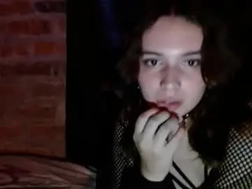 Raven_baddie  live sex cam
