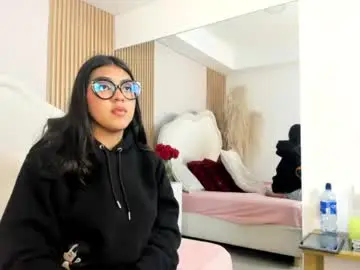 Rebeca_taylor_  live sex cam