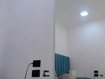 Taylor_kelsiee  live sex cam