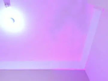 Almastonee  live sex cam