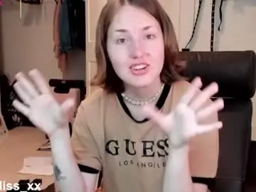 Angelbliss_xx  live sex cam