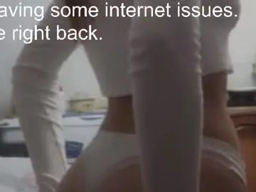 Chicoombe  live sex cam
