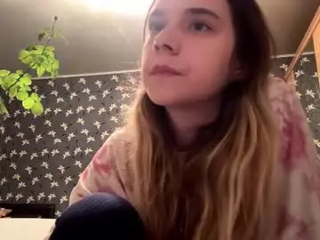 Chicoombe  live sex cam