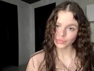 Fionafaigin  live sex cam