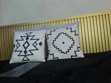 Gia_ricci  live sex cam