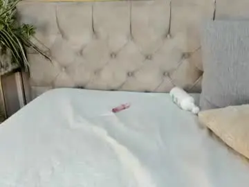 Gia_ricci  live sex cam