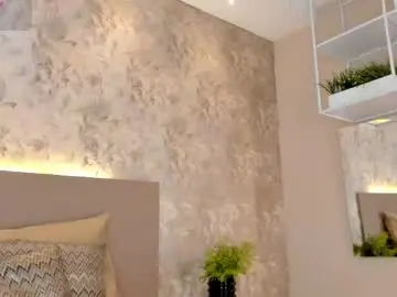 Jadakaii  live sex cam