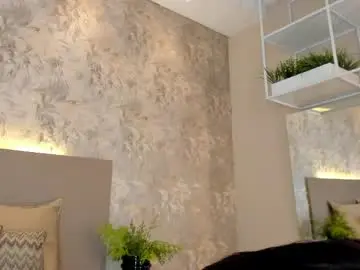 Jadakaii  live sex cam