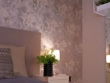 Jadakaii  live sex cam