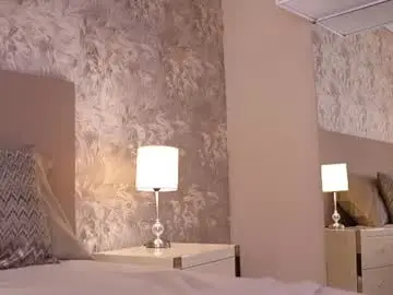 Jadakaii  live sex cam