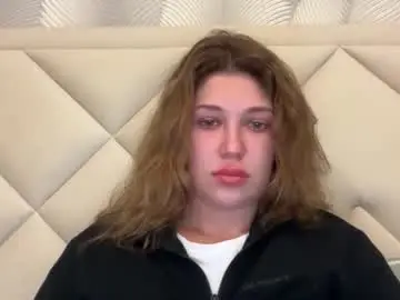 Kylieblond  live sex cam