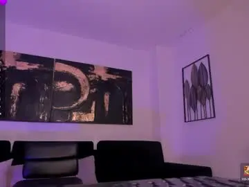 Lisaflowersx  live sex cam