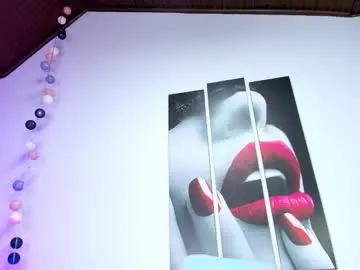 Luna_maisoon  live sex cam