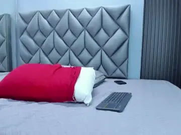 May_clanfort  live sex cam