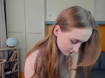 Pipervales  live sex cam
