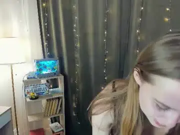 Pipervales  live sex cam