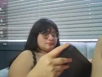 Scarlet__doll__  live sex cam
