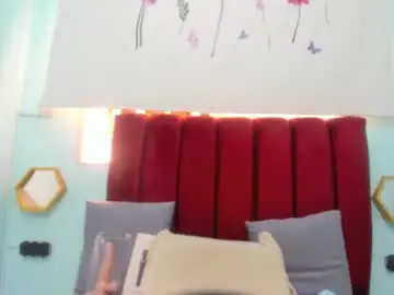 Scarlett_fox20  live sex cam