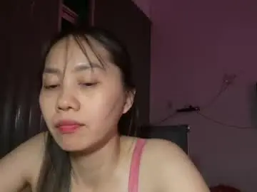 Susan68  live sex cam