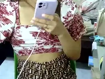 Sweet_luna24  live sex cam