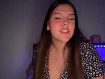 Yourmila1  live sex cam