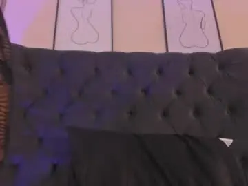 Brithanysummer  live sex cam