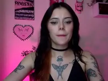 Hottietat4u  live sex cam