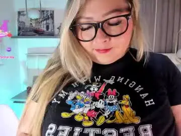 Kharla_marin  live sex cam