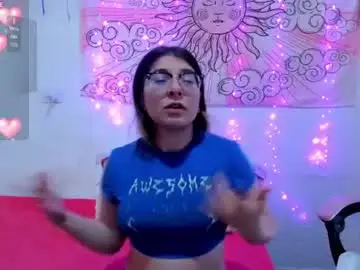Laurabubi_  live sex cam