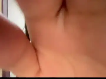 Luvs_faith  live sex cam