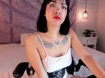 Maya_rivers  live sex cam