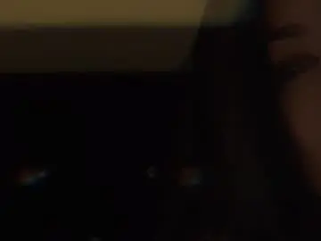 Mynismuse  live sex cam