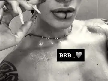 Rot_wallace  live sex cam